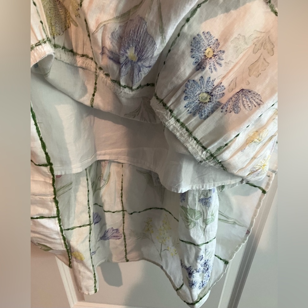 Crown & Ivy white floral grid Small, Pockets - Picture 14 of 16